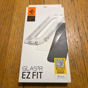 Spigen iPhone 15 Pro Max Screen Protector GLAS.tR EZ Fit Sensor Protect AGL06872
